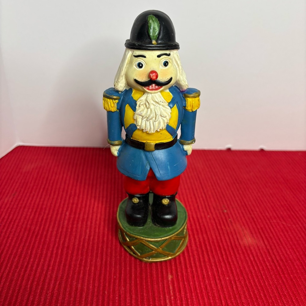 Designspirations 2004 Colorful Nutcracker Figurine